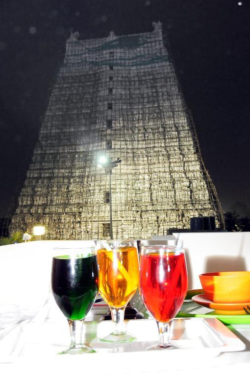 Sri Sarvesha JS Palace temple view Tiruvannāmalai Extérieur photo